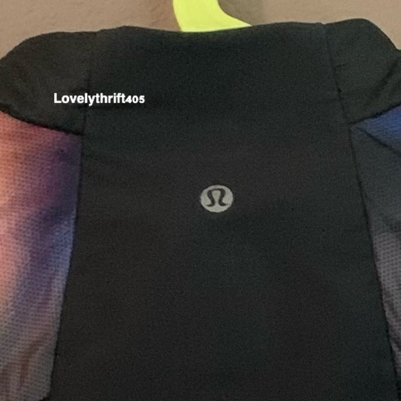 Lululemon Galaxy Vest Size M - Picture 5 of 5